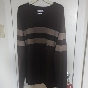 Sonoma Brown and Tan Crewneck Sweater